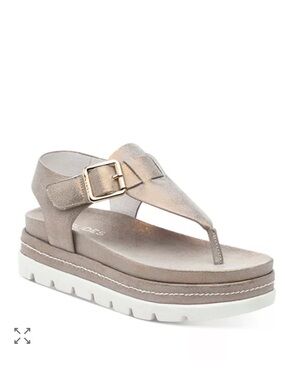 J/Slides Metallic Taupey Silver Platform Thong Sandals with Buckle, Size 8M